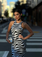 Load image into Gallery viewer, Xulieta midi dress
