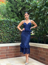 Load image into Gallery viewer, Xazmín midi dress
