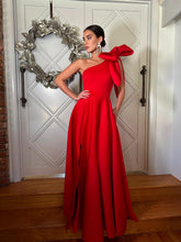 Load image into Gallery viewer, Yeva dress
