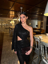 Load image into Gallery viewer, Spotlight Stealing Sequin Dress
