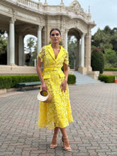 Load image into Gallery viewer, Dewitt midi dress
