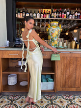 Load image into Gallery viewer, Chaise dress
