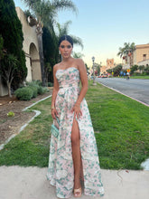 Load image into Gallery viewer, Bunni dress
