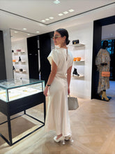 Load image into Gallery viewer, Azumi midi dress
