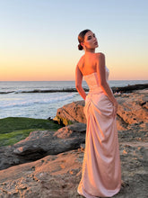 Load image into Gallery viewer, España dress
