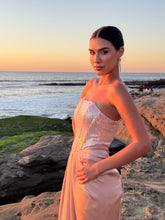 Load image into Gallery viewer, España dress
