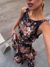 Load image into Gallery viewer, Vanessa dress
