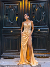 Load image into Gallery viewer, Lerida dress
