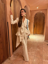 Load image into Gallery viewer, Robertson Suit
