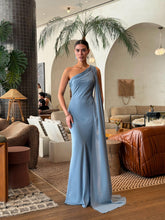 Load image into Gallery viewer, Hierro dress

