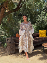 Load image into Gallery viewer, Lacey midi dress
