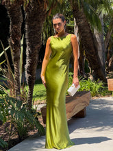 Load image into Gallery viewer, Pedraza dress
