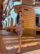 Load image into Gallery viewer, Ceuta midi dress
