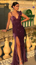 Load image into Gallery viewer, Xandra Dress
