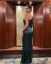 Load image into Gallery viewer, Christin Dress
