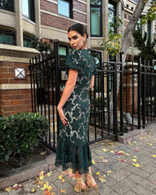 Load image into Gallery viewer, Tareisa midi dress
