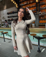 Load image into Gallery viewer, Itzel Dress
