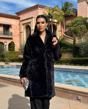 Load image into Gallery viewer, Anastasia coat
