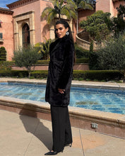 Load image into Gallery viewer, Anastasia coat
