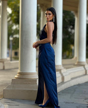 Load image into Gallery viewer, Nanete dress
