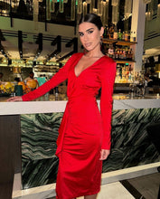 Load image into Gallery viewer, Marla Midi Dress
