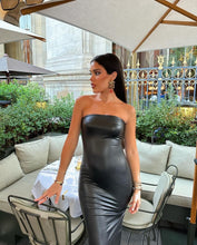 Load image into Gallery viewer, Aphril dress
