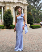 Load image into Gallery viewer, Lise dress
