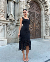 Load image into Gallery viewer, Carlín Black Lace Midi Dress
