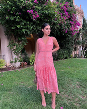 Load image into Gallery viewer, Dai midi dress
