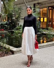 Load image into Gallery viewer, Catar skirt
