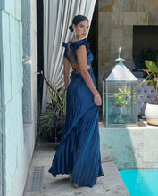 Load image into Gallery viewer, Sagrario Dress
