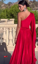 Load image into Gallery viewer, Greek Goddess
