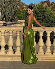 Load image into Gallery viewer, Laureana Dress
