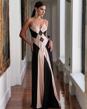 Load image into Gallery viewer, Naila Dress
