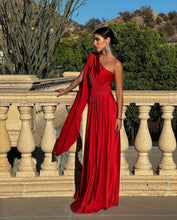 Load image into Gallery viewer, Greek Goddess
