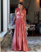 Load image into Gallery viewer, Sagrario Dress
