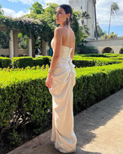 Load image into Gallery viewer, Yazmin Dress
