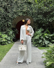 Load image into Gallery viewer, Estrella Off White Set
