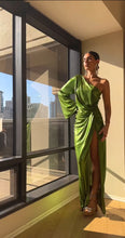Load image into Gallery viewer, Tropical Atmosphere Metallic Dress 🌊
