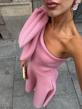 Load image into Gallery viewer, Yeva midi dress
