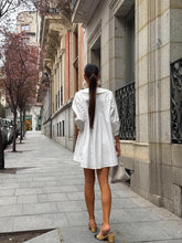 Load image into Gallery viewer, Monzón mini dress
