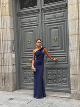 Load image into Gallery viewer, Itziar dress
