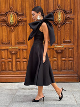 Load image into Gallery viewer, Yeva midi dress
