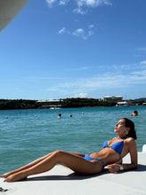 Load image into Gallery viewer, Salamandra bikini
