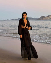 Load image into Gallery viewer, Amazing Black  Maxi  Dress
