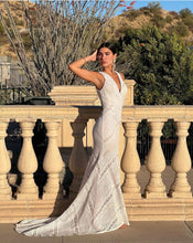 Load image into Gallery viewer, Larissa White &amp; Nude Dress
