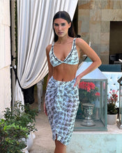 Load image into Gallery viewer, Dulcinea White &amp; Black Bikini
