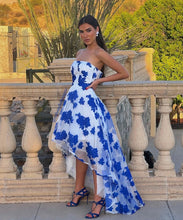 Load image into Gallery viewer, Rosalia Blue &amp; White Dress
