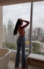 Load image into Gallery viewer, Karol Jeans
