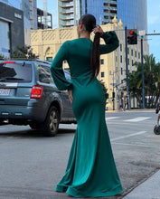 Load image into Gallery viewer, Jacqueline Green Dress
